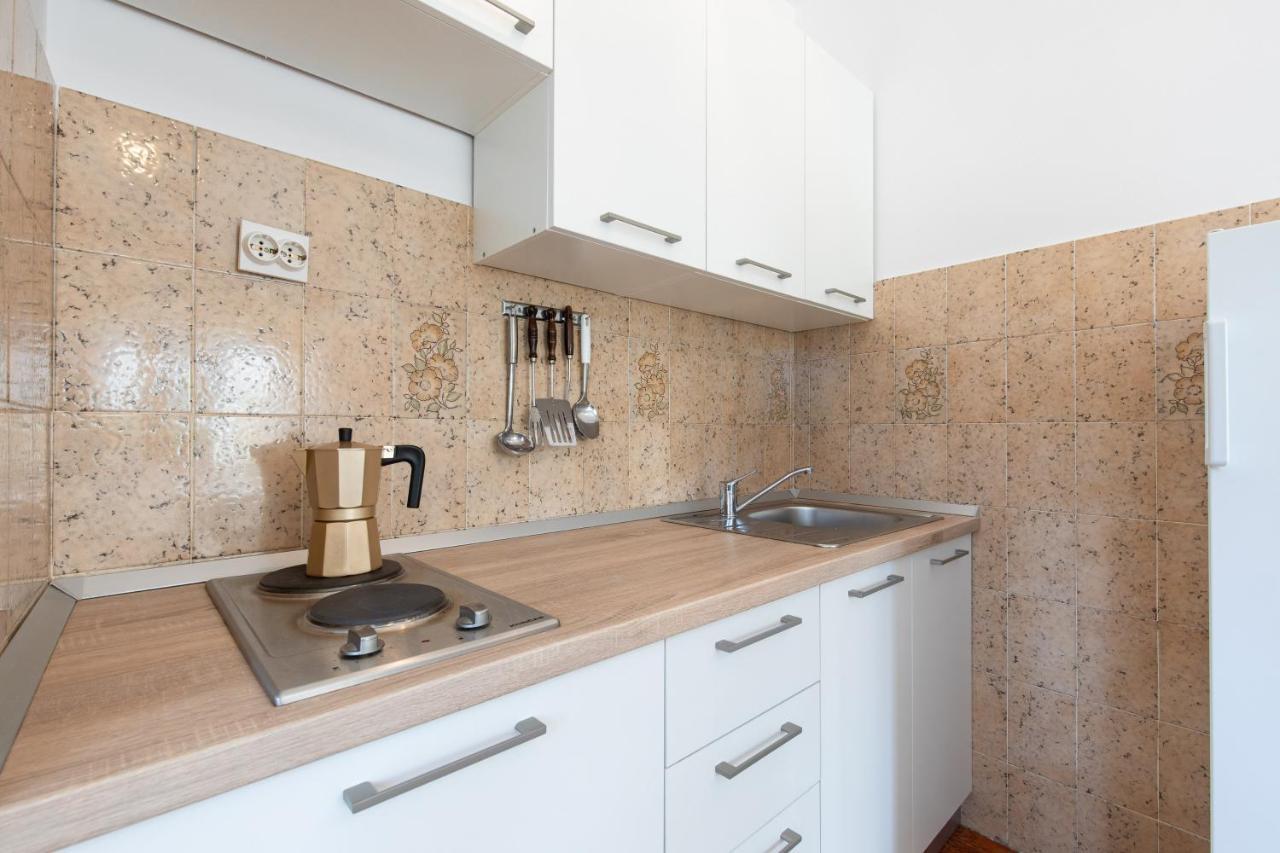 Apartment Drago *Cosy & Close To The Beach! Krk Town Bagian luar foto
