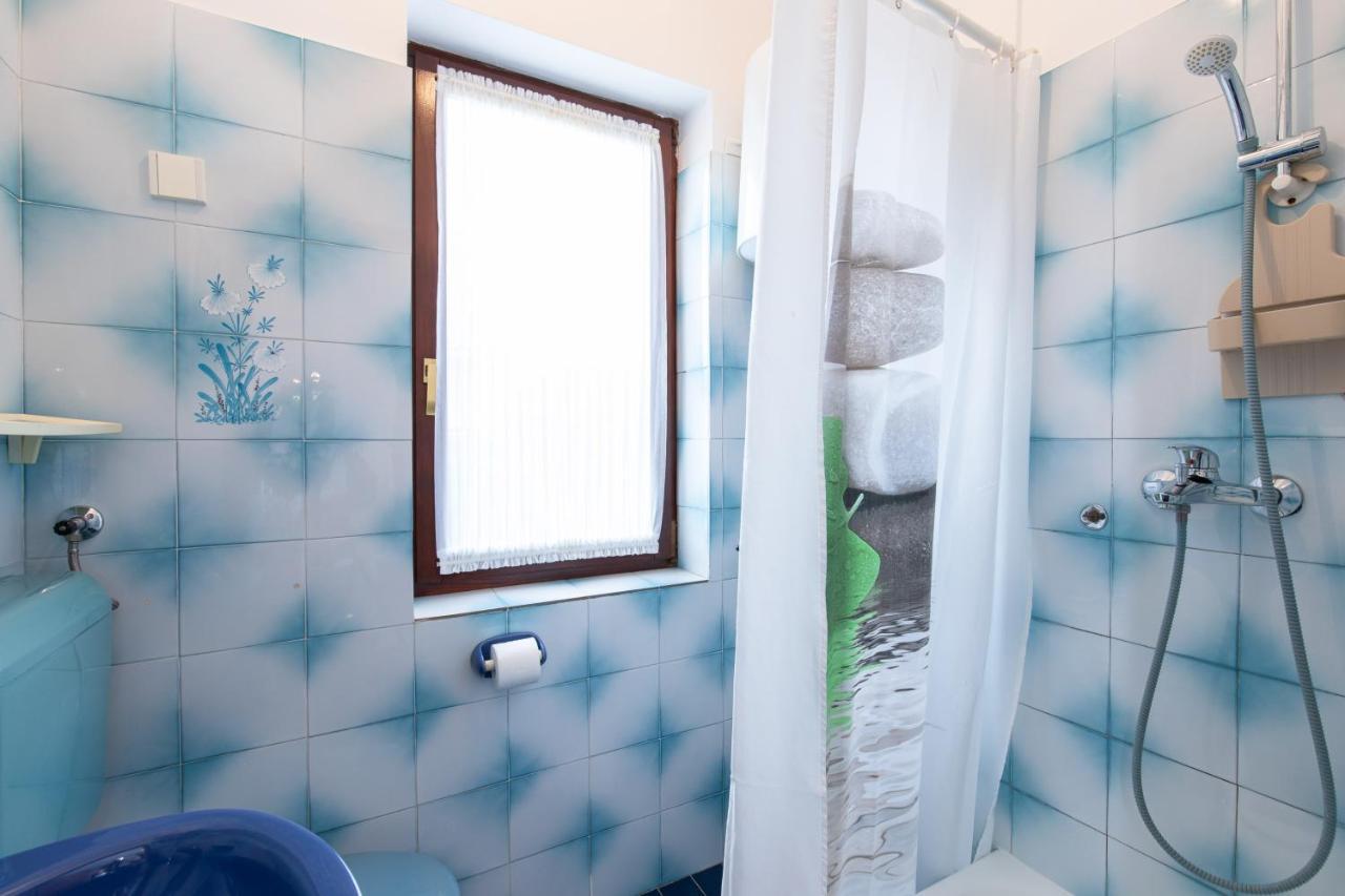Apartment Drago *Cosy & Close To The Beach! Krk Town Bagian luar foto